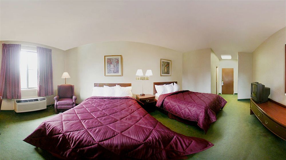 Days Inn & Suites By Wyndham Hickory Dış mekan fotoğraf
